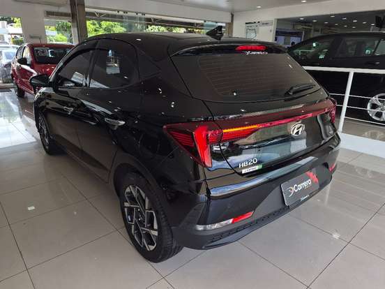 HYUNDAI-HB20-2023