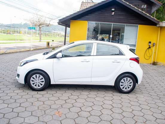 HYUNDAI-HB20-1.0 UNIQUE 12V FLEX 4P MANUAL HYUNDAI-HB20-2018