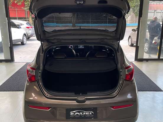 HYUNDAI-HB20-1.6 COMFORT PLUS 16V FLEX 4P AUTOMÁTICO HYUNDAI-HB20-2017
