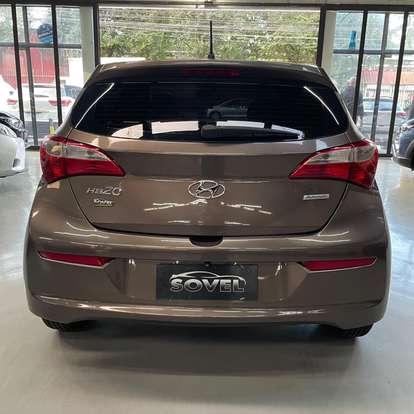 HYUNDAI-HB20-2017
