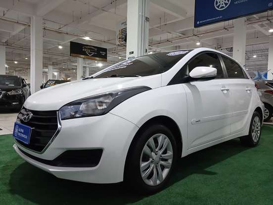 HYUNDAI-HB20-1.6 COMFORT PLUS 16V FLEX 4P AUTOMÁTICO HYUNDAI-HB20-2017