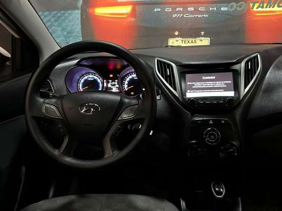 HYUNDAI-HB20-1.6 COMFORT PLUS 16V FLEX 4P AUTOMÁTICO HYUNDAI-HB20-2017
