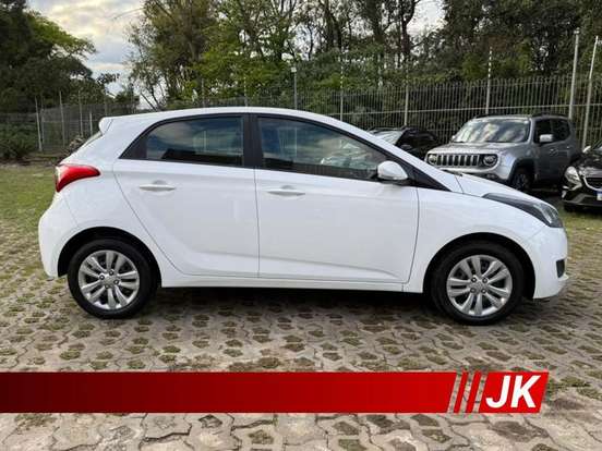 HYUNDAI-HB20-1.6 COMFORT PLUS 16V FLEX 4P MANUAL HYUNDAI-HB20-2016