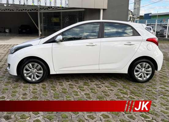 HYUNDAI-HB20-2016