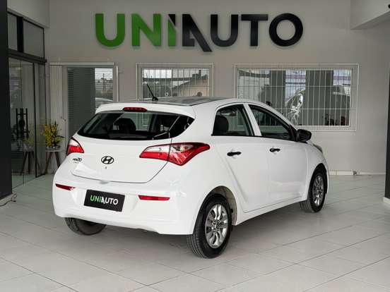 HYUNDAI-HB20-2018