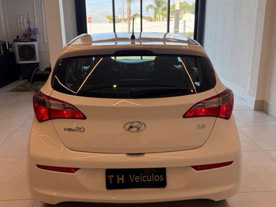 HYUNDAI-HB20-1.6 COMFORT PLUS 16V FLEX 4P MANUAL HYUNDAI-HB20-2015