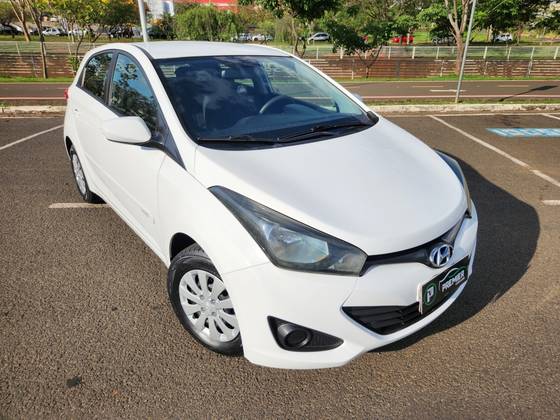 HYUNDAI HB20 1.6 COMFORT PLUS 16V FLEX 4P MANUAL