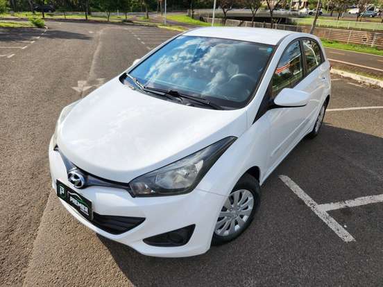 HYUNDAI-HB20-2015