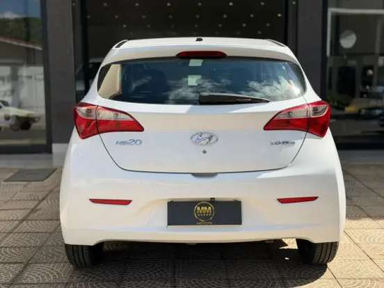 HYUNDAI-HB20-2013