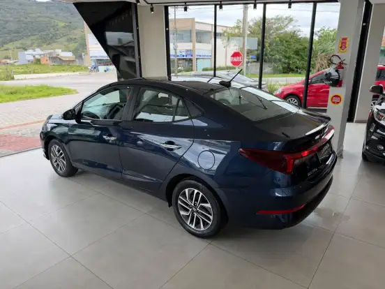 HYUNDAI-HB20S-2024