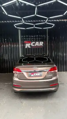 HYUNDAI-HB20S-2015