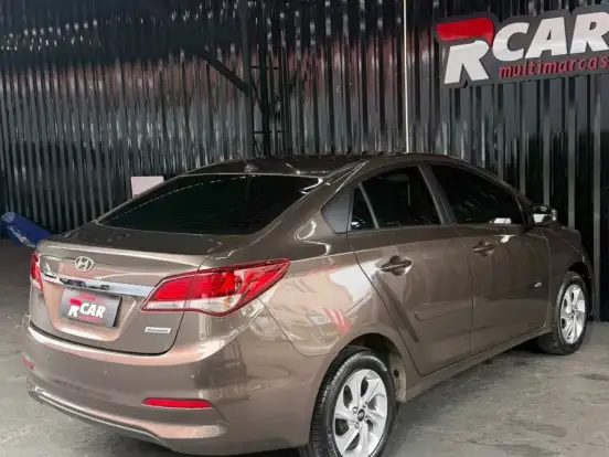 HYUNDAI-HB20S-1.6 COMFORT PLUS 16V FLEX 4P AUTOMÁTICO HYUNDAI-HB20S-2015