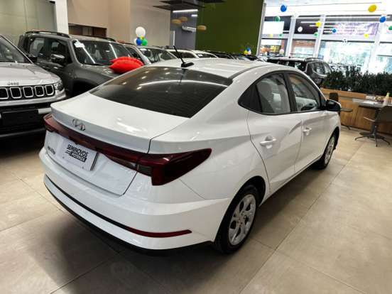 HYUNDAI-HB20S-2025
