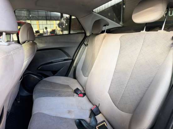 HYUNDAI-HB20S-1.0 COMFORT STYLE 12V FLEX 4P MANUAL HYUNDAI-HB20S-2016