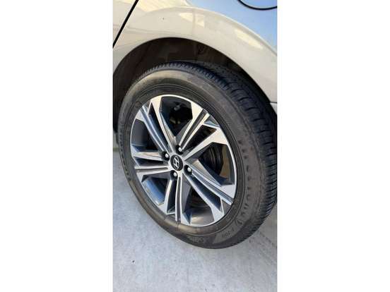 HYUNDAI-HB20S-1.0 TGDI FLEX PLATINUM AUTOMÁTICO HYUNDAI-HB20S-2022