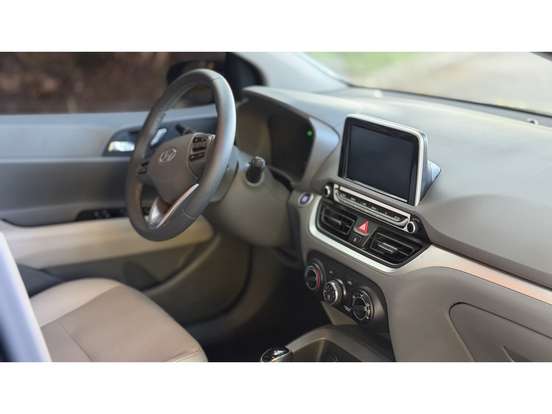 HYUNDAI-HB20S-2023