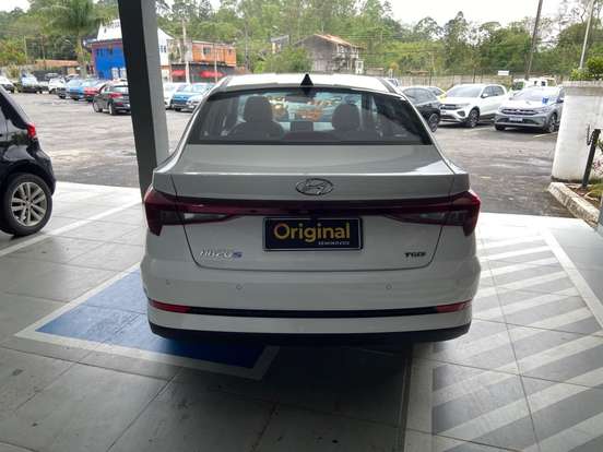 HYUNDAI-HB20S-2025
