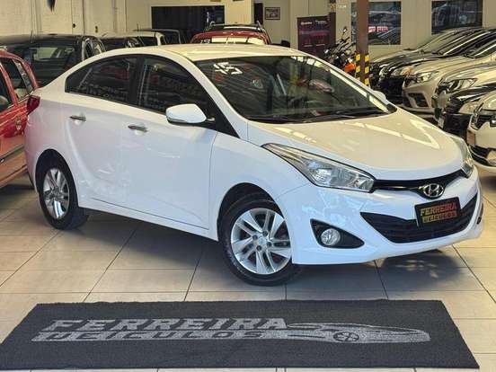 HYUNDAI-HB20S-2015