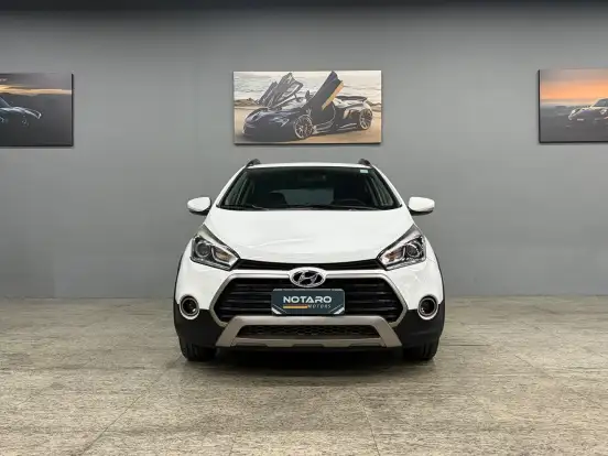 HYUNDAI-HB20X-1.6 16V PREMIUM FLEX 4P AUTOMÁTICO HYUNDAI-HB20X-2017