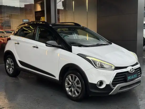 HYUNDAI-HB20X-1.6 16V PREMIUM FLEX 4P AUTOMÁTICO HYUNDAI-HB20X-2017