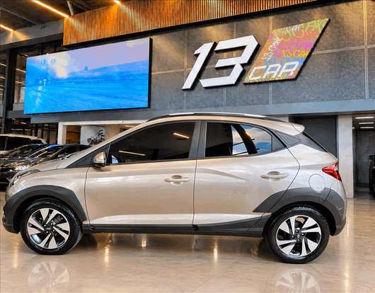 HYUNDAI-HB20X-2021