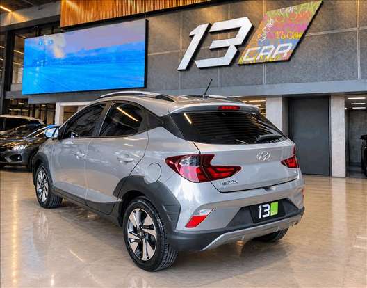 HYUNDAI-HB20X-2021