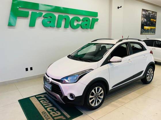 HYUNDAI HB20X 1.6 16V STYLE FLEX 4P MANUAL