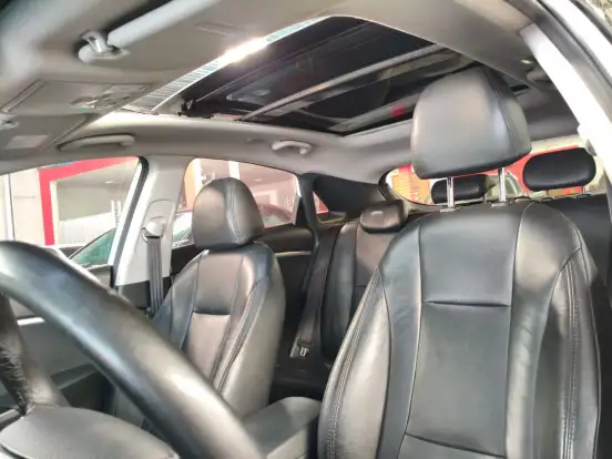 HYUNDAI-I30-2015