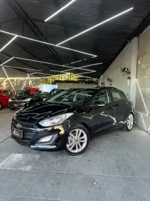 HYUNDAI-I30-1.8 MPI 16V GASOLINA 4P AUTOMATICO HYUNDAI-I30-2015