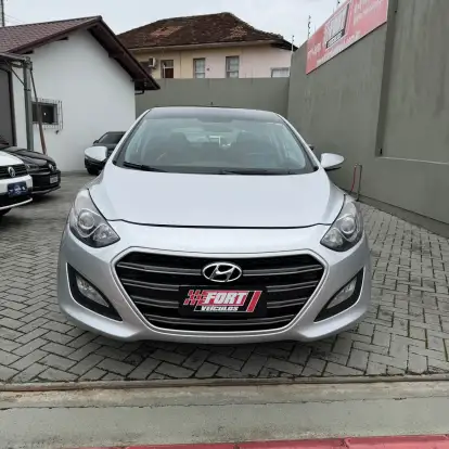 HYUNDAI-I30-2015