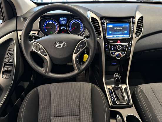 HYUNDAI-I30-1.6 MPFI 16V FLEX 4P AUTOMÁTICO HYUNDAI-I30-2013
