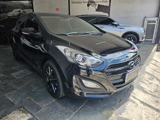 HYUNDAI-I30-1.8 MPI 16V GASOLINA 4P AUTOMATICO HYUNDAI-I30-2015