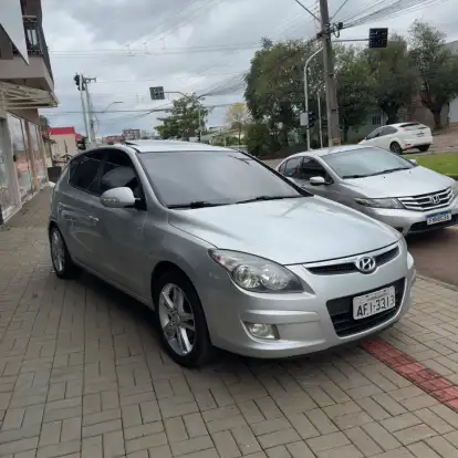 HYUNDAI-I30-2010
