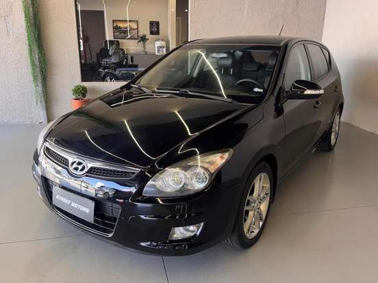 HYUNDAI-I30-2.0 MPFI GLS 16V GASOLINA 4P AUTOMÁTICO HYUNDAI-I30-2011