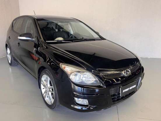HYUNDAI-I30-2.0 MPFI GLS 16V GASOLINA 4P AUTOMÁTICO HYUNDAI-I30-2011