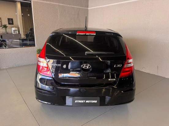 HYUNDAI-I30-2011