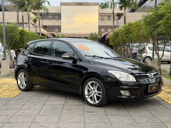 HYUNDAI I30 2.0 MPFI GLS 16V GASOLINA 4P MANUAL