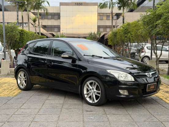 HYUNDAI-I30-2010