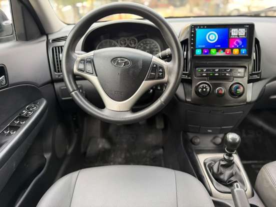 HYUNDAI-I30-2.0 MPI 16V GASOLINA 4P MANUAL HYUNDAI-I30-2010