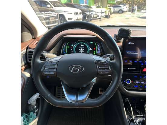 HYUNDAI-IONIQ-2022