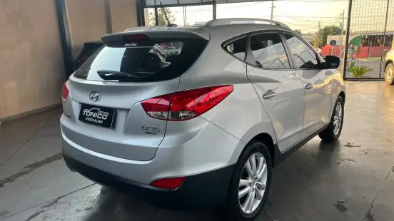 HYUNDAI-IX35-2012