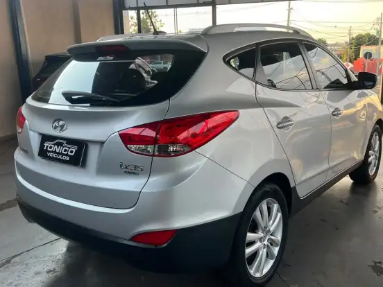 HYUNDAI-IX35-2.0 MPI 4X2 16V FLEX 4P AUTOMÁTICO HYUNDAI-IX35-2012