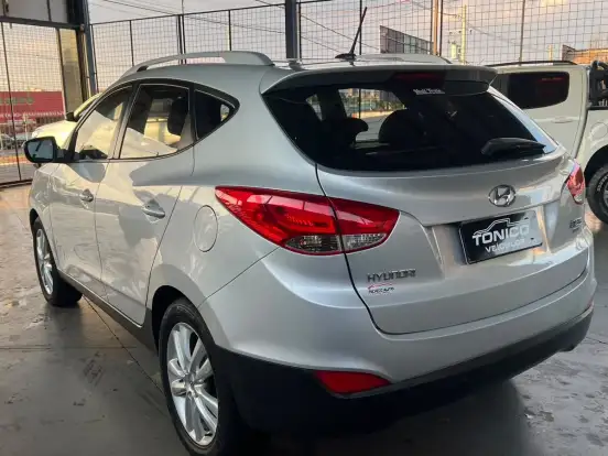 HYUNDAI-IX35-2.0 MPI 4X2 16V FLEX 4P AUTOMÁTICO HYUNDAI-IX35-2012