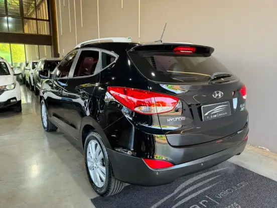HYUNDAI-IX35-2.0 MPI 4X2 16V FLEX 4P AUTOMÁTICO HYUNDAI-IX35-2013