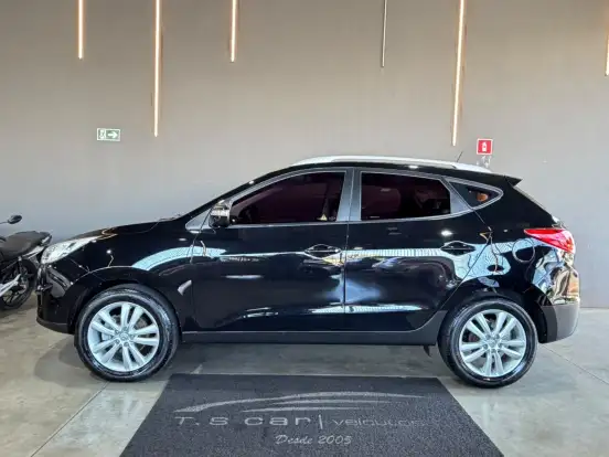 HYUNDAI-IX35-2013