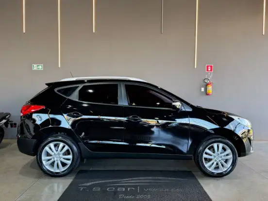 HYUNDAI-IX35-2013