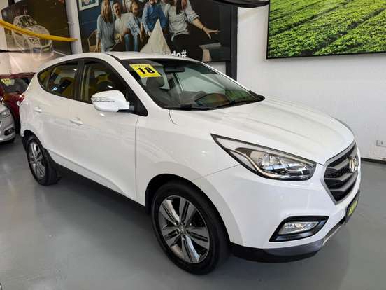 HYUNDAI-IX35-2.0 MPFI 16V FLEX 4P AUTOMÁTICO HYUNDAI-IX35-2017
