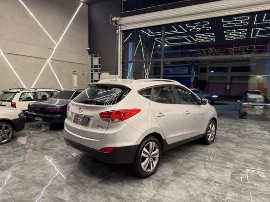HYUNDAI-IX35-2016