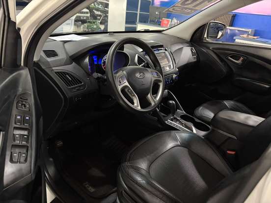 HYUNDAI-IX35-2.0 MPFI GLS 16V FLEX 4P AUTOMÁTICO HYUNDAI-IX35-2015