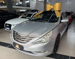 HYUNDAI SONATA 2.4 MPFI I4 16V 182CV GASOLINA 4P AUTOMÁTICO HYUNDAI SONATA 2.4 MPFI I4 16V 182CV GASOLINA 4P AUTOMÁTICO